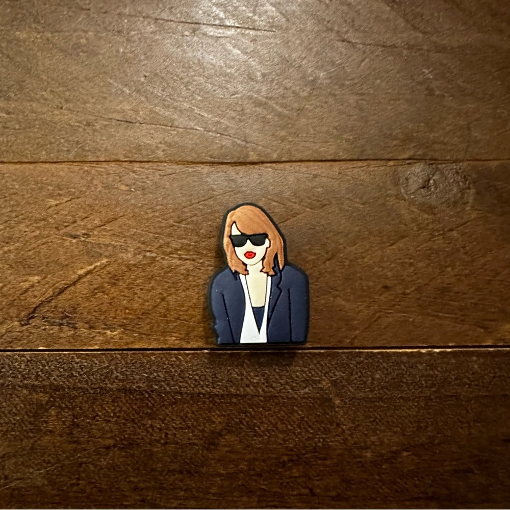 Taylor Swift Crocs‎ Charm